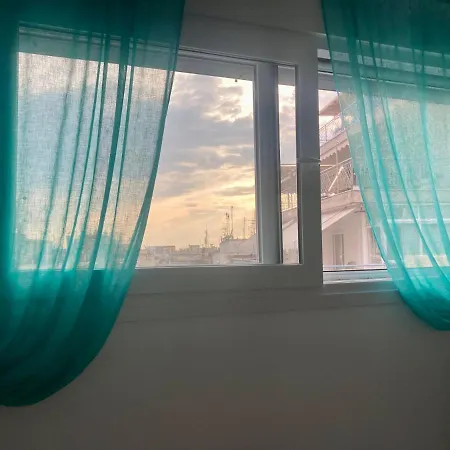 Modern Penthouse Thessaloniki Appartement Buitenkant foto